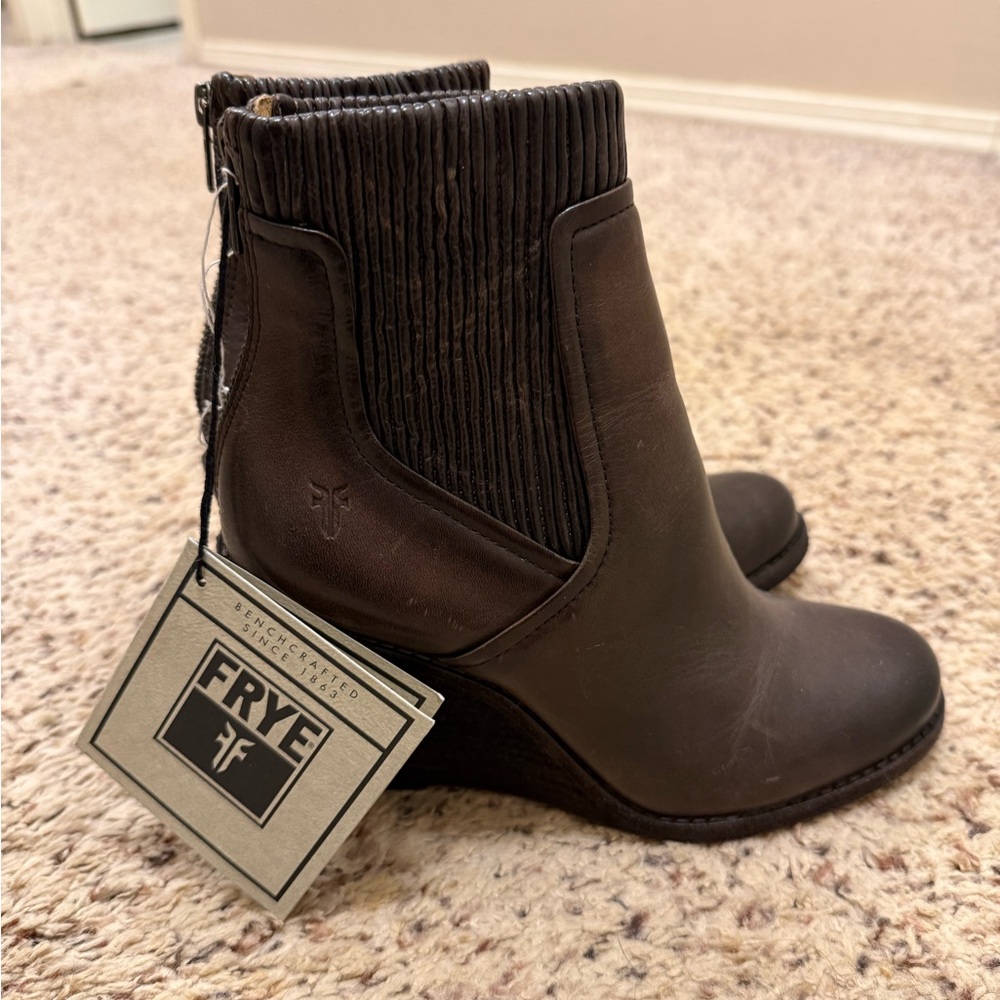 Frye Women's Brown Ankle Boots
